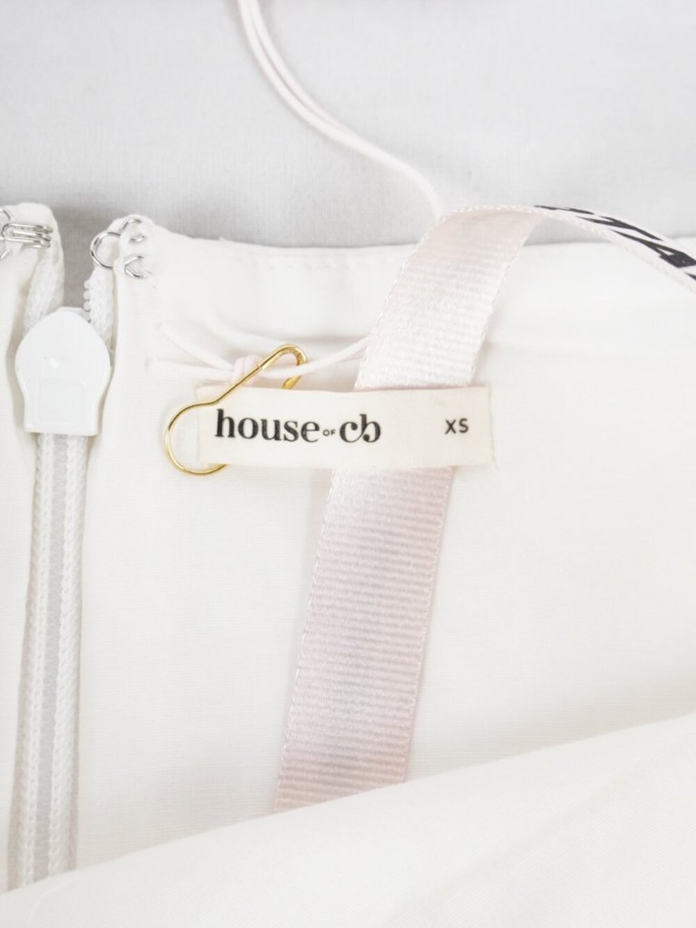House of CB Lauren White Cotton Broderie Anglaise Boat-Neck Maxi Dress - Size XS - Picture 5 of 8
